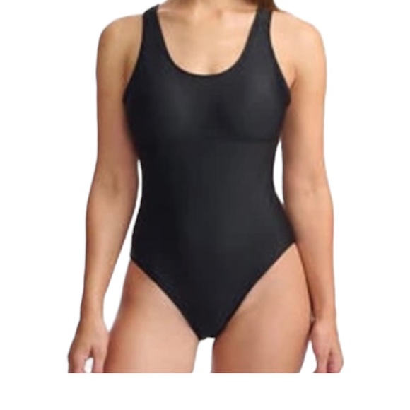Women’s Lole One Piece Swimsuit - Picture 14 of 14